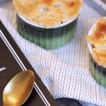 Pot Pie mit Lachs und Gemüse