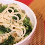 Brokkoli Spaghetti – So stellst du deine Ernährung Schritt für Schritt um