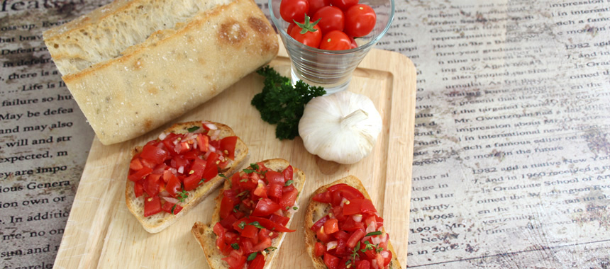 Italienische Bruschetta mit Tomaten