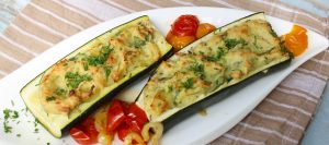 Gefüllte Zucchini vegetarisch